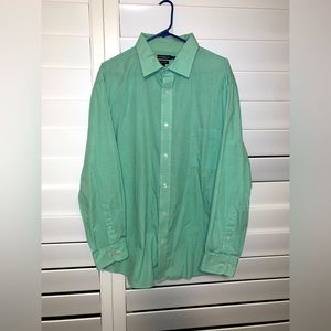 Men’s Croft & Barrow dress shirt